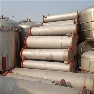 轉(zhuǎn)讓二手鈦材冷凝器，二手不銹鋼冷凝器